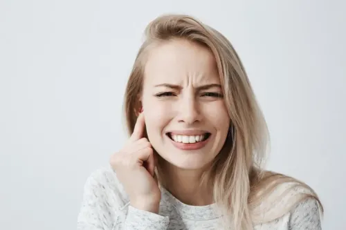 Kulak Hastalıkları, Baş Dönmesi (Vertigo) ve Tinnitus (Çınlama)